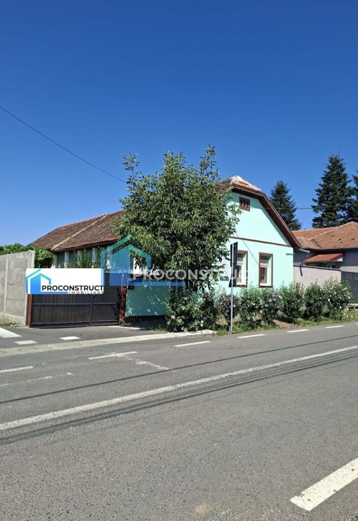 Casă cu teren de 836 mp, Giarmata