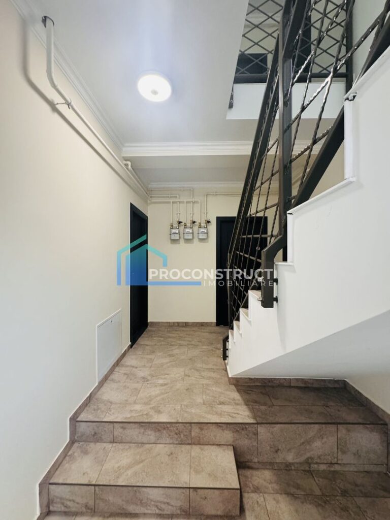 Apartament, parter, Giroc