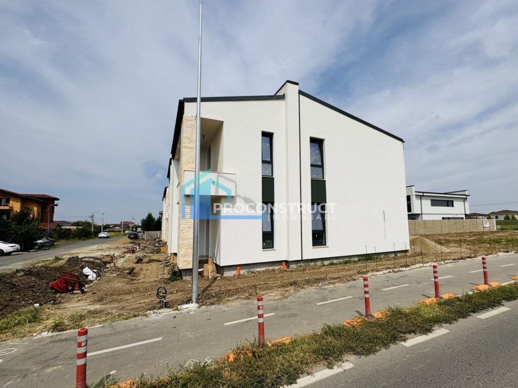 Duplex de vânzare în Mosnita Noua
