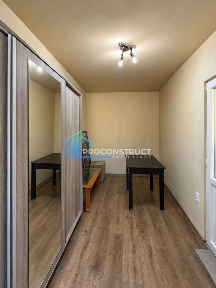 Apartament la etajul 4, Sagului