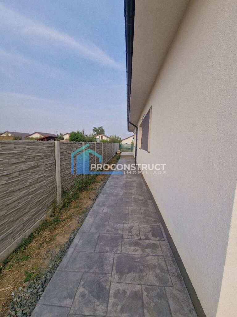 Casă de 78 mp, Bucovat (Remetea Mare)