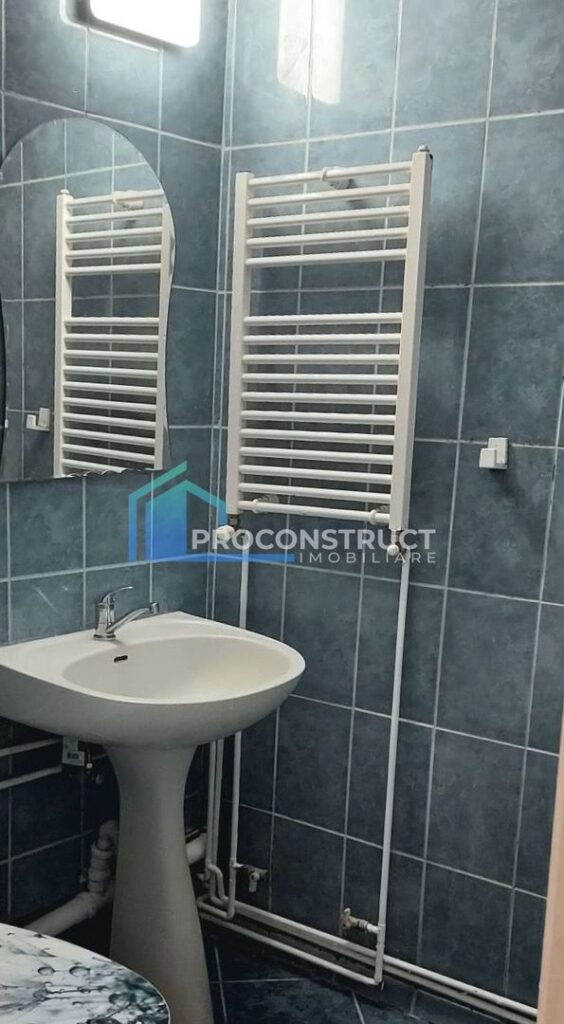 Garsonieră de vânzare în Buziasului