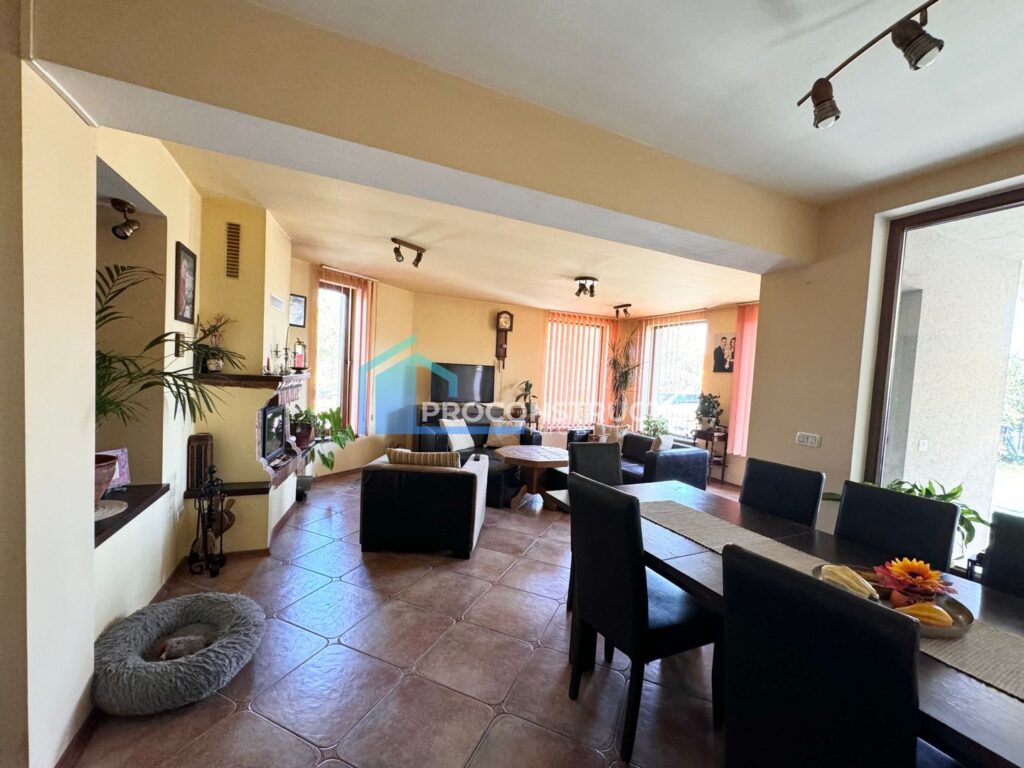 Casă de 280 mp, Bogdanestilor