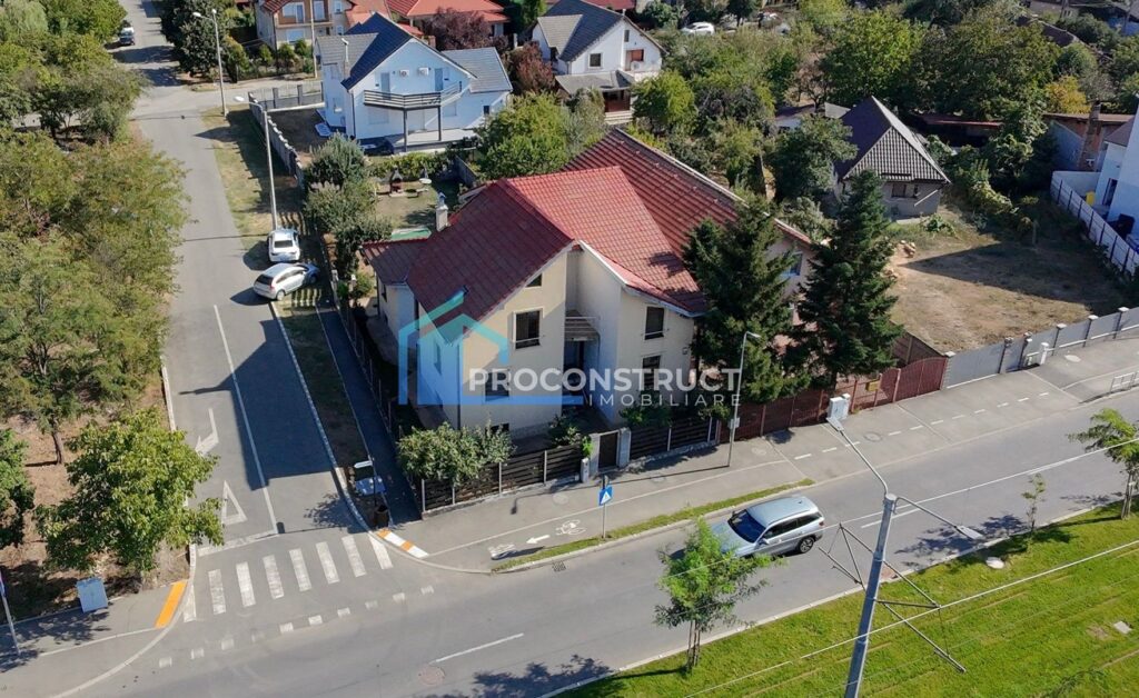 Casă cu teren de 500 mp, Bogdanestilor