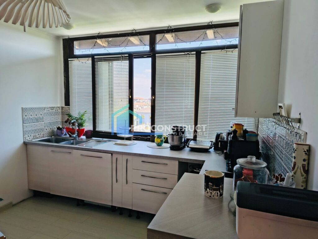 Apartament cu loc de parcare, Giroc